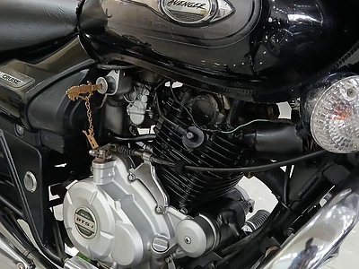 Image of BAJAJ AVENGER 220 - 3